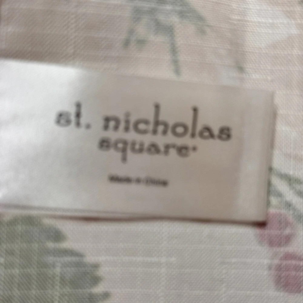 Set 7 St Nicholas Square Christmas Poinsettia Cloth Napkins Red Green Floral Vtg